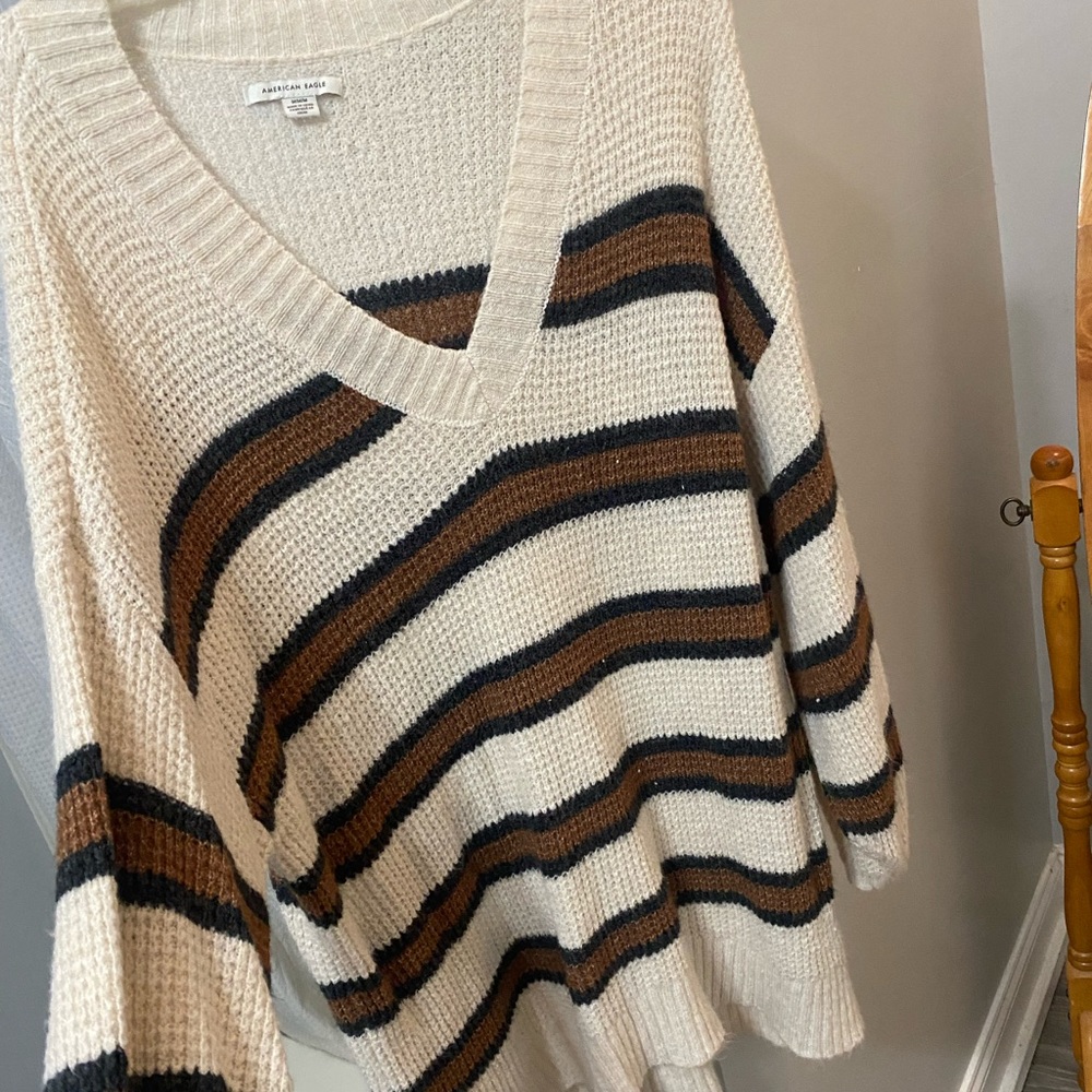 AE sweater